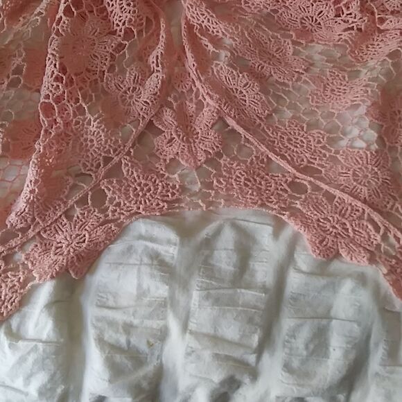 LoveātreeācrochetedĀ laceātankāszāsm - Picture 11 of 13